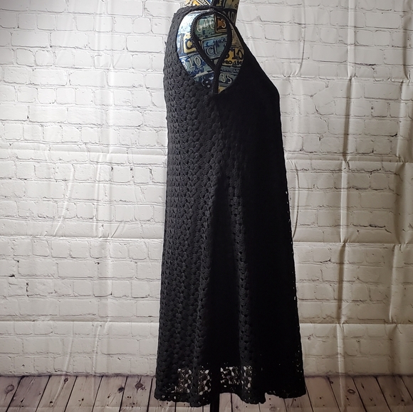 ROXBERI ARIANA BLACK LACE OPEN BACK ALINE DRESS - Picture 2 of 8